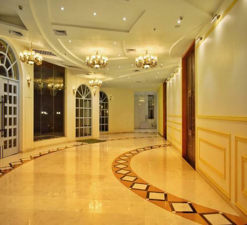 Hotel Ramee Royal Resorts & Spa Udaipur