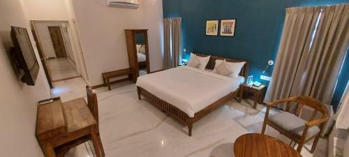 Hotel Dheergarh Palace
