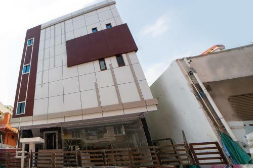 Hotel Oyo 40869 White Ridge