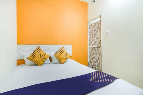 Spot On 67225 Hotel Shivganga