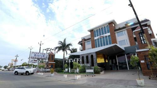 Hotel The Imperial Grand
