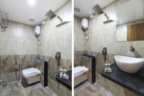 Oyo 41858 Hotel Rose Gold