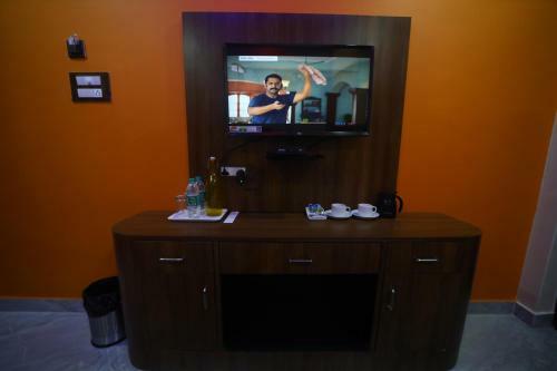 Hotel Aps Palace