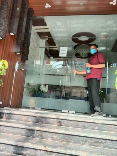 Hotel Aps Palace