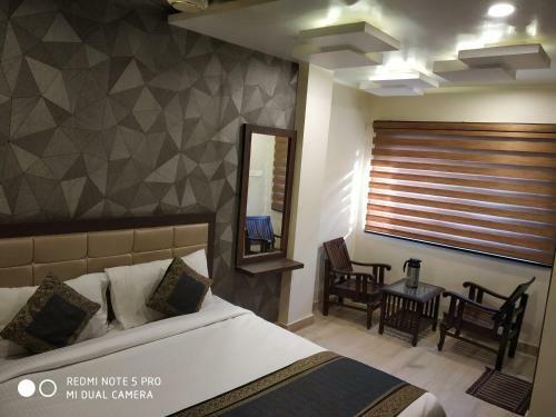 Hotel Aadesh Palace