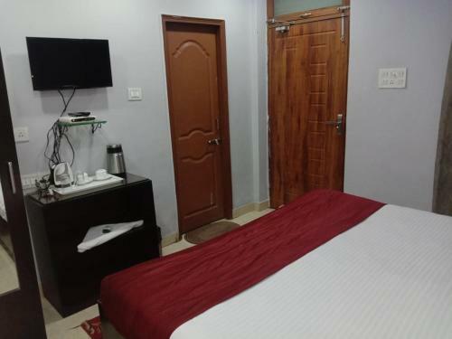 Hotel Adb Rooms Mahaveer Internaional