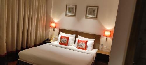 Hotel Morpho Kakarmatta Varanasi