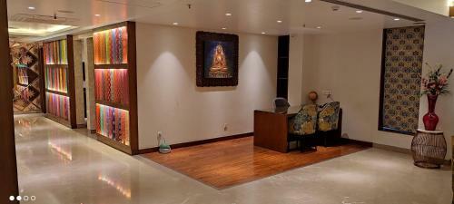 Hotel Morpho Kakarmatta Varanasi