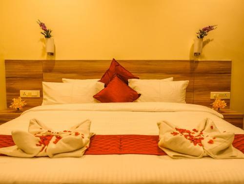 Hotel Rn Grand - Vijayawada