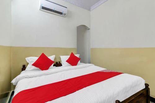 Hotel Oyo 49125 Suraj Residency