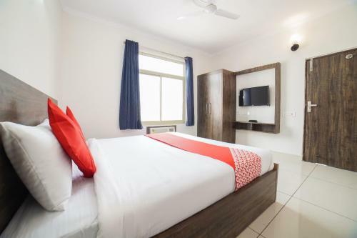 Oyo 62368 Hotel Pearl Inn