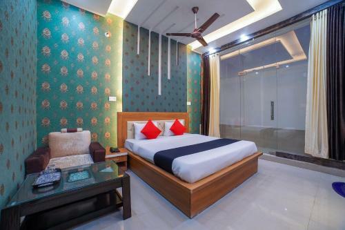 Capital O 63319 Hotel Corinthian