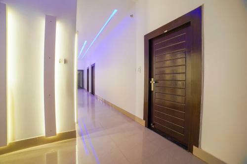 Capital O 63319 Hotel Corinthian