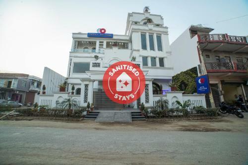 Capital O 63319 Hotel Corinthian