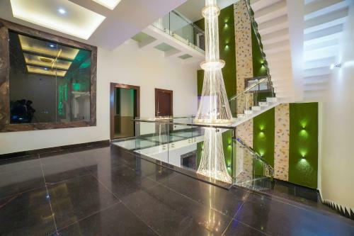 Capital O 63319 Hotel Corinthian
