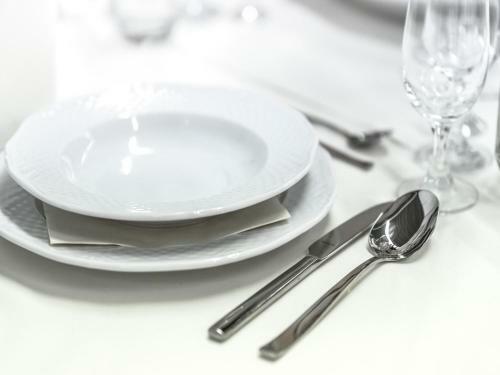 Hotel Oyo 66305 Noida Palace