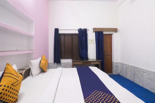 Hotel Oyo 28706 Shri Ram Residency