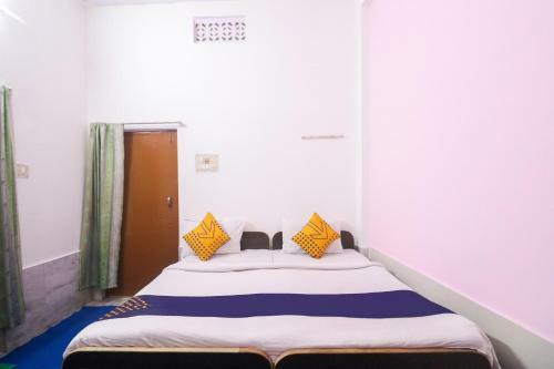Hotel Oyo 28706 Shri Ram Residency