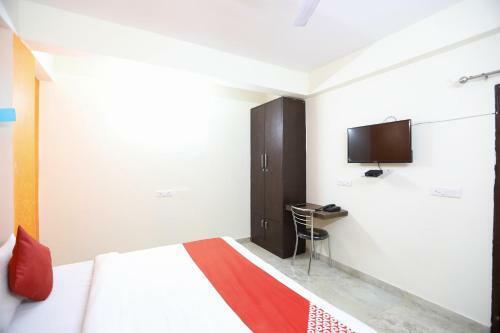 Oyo 37345 Hotel Saffron Living