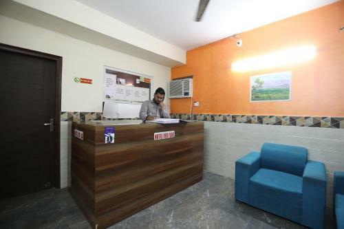Oyo 37345 Hotel Saffron Living