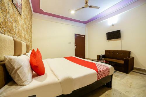 Hotel Oyo 42702 The Essence Inn