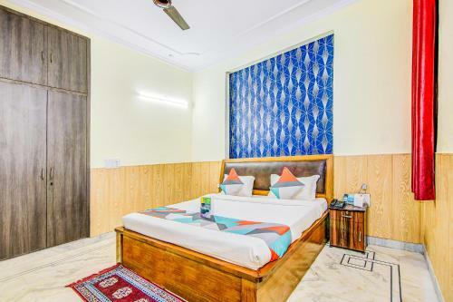 Hotel Fabexpress Royal Ashray