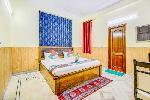 Hotel Fabexpress Royal Ashray