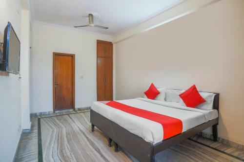 Hotel Oyo 69824 N G Palace