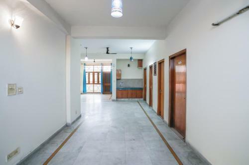 Hotel Oyo 69824 N G Palace