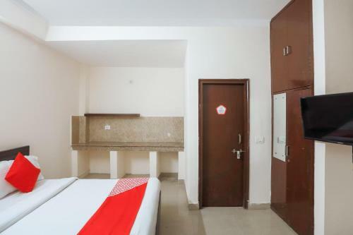 Hotel Oyo 71053 Av Residency
