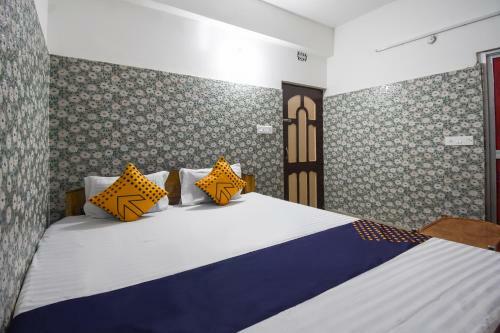 Hotel Oyo Flagship 75516 Glory Inn