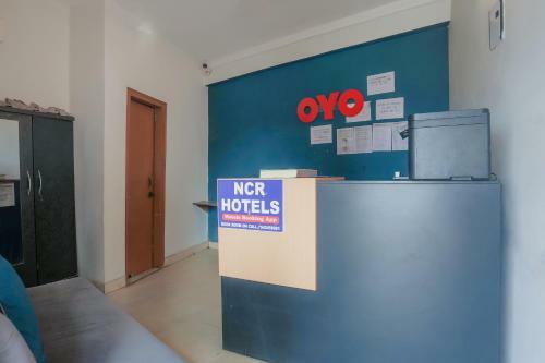 Oyo Flagship 77717 New Hotel Royal King 3