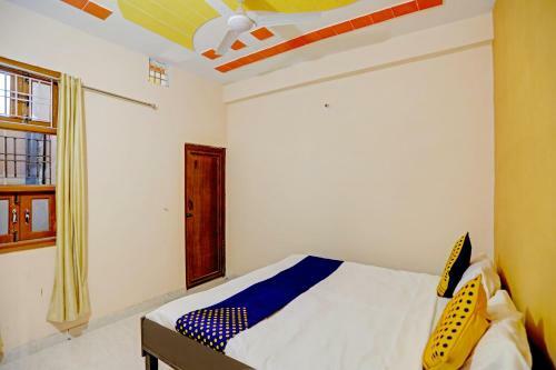 Hotel Spot On 79530 Rk Residency