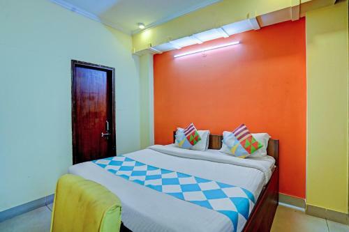 Oyo 79997 Flagship Hotel Admire Homes
