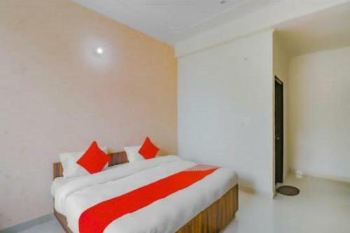 Oyo 80482 Hotel Soho