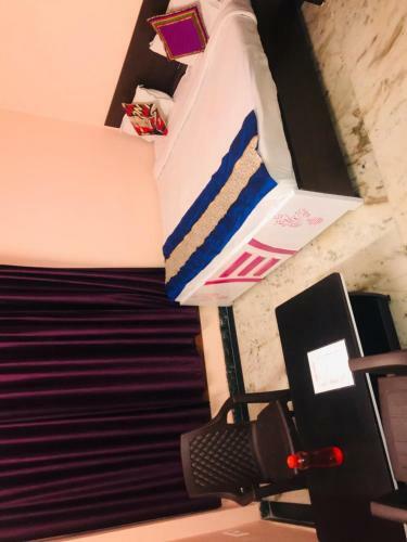 Radient Casa Hotel