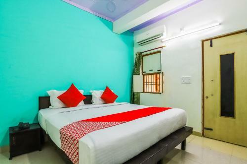 Hotel Oyo 37728 Raghav Residency