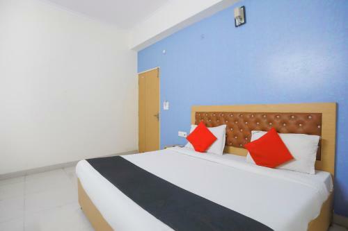 Hotel Capital O 46636 Diamond Imperial