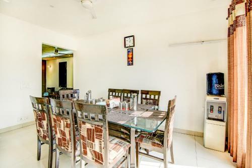 Hotel Fabexpress Hemkunt Residency Noida