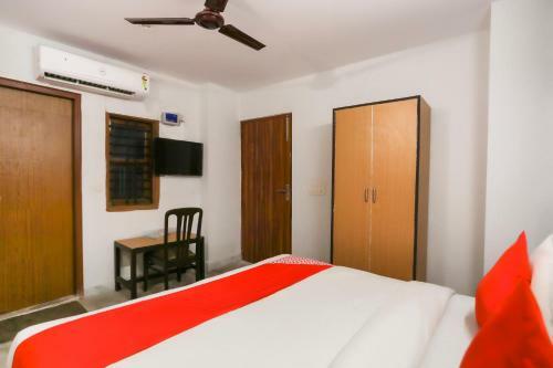 Hotel Oyo 70483 Silver Grand