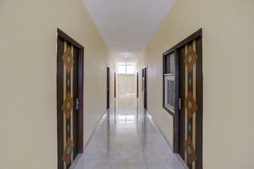 Oyo 75124 Hotel Rama Deluxe