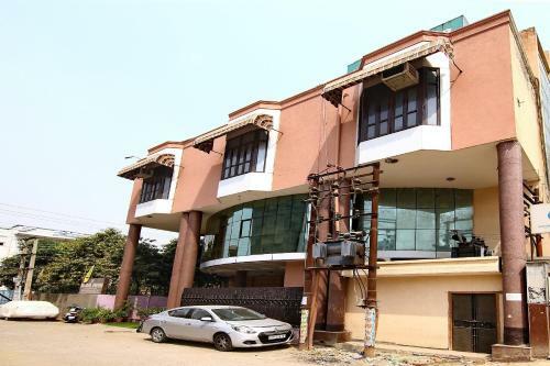 Oyo 8876 Hotel Sarthi