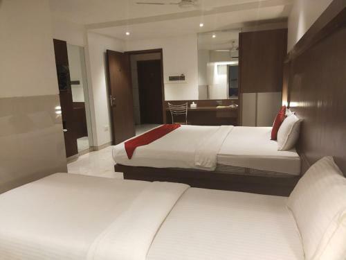 Hotel Monarch Express Panvel