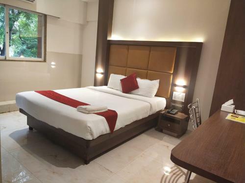 Hotel Monarch Express Panvel