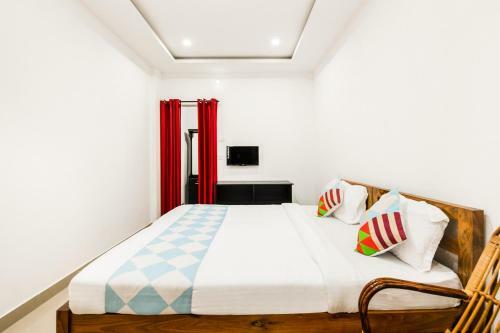 Hostal Oyo 78541 Mullaseriyil Home Stay