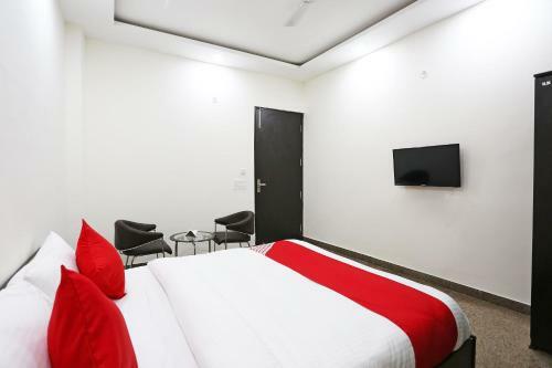 Oyo 48721 The Starling Hotel