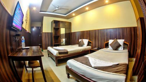 Hotel Om Shree Residency