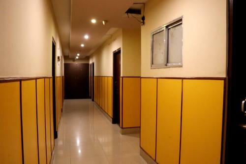 Hotel Om Shree Residency