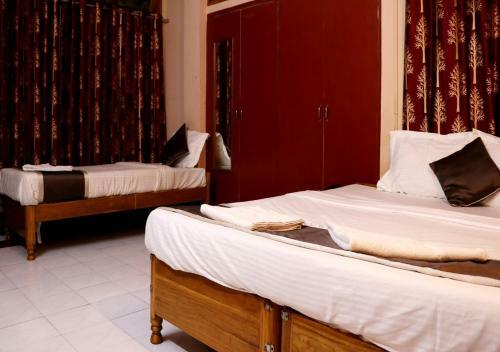 Hotel Om Shree Cottage