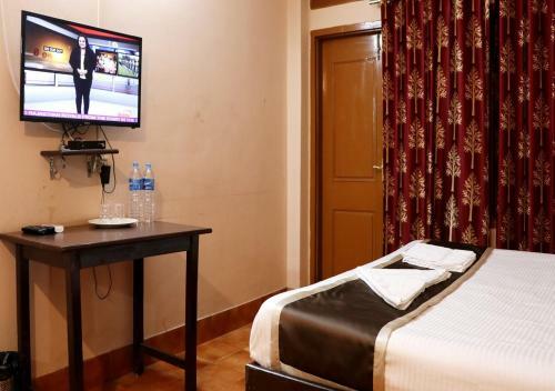 Hotel Om Shree Cottage